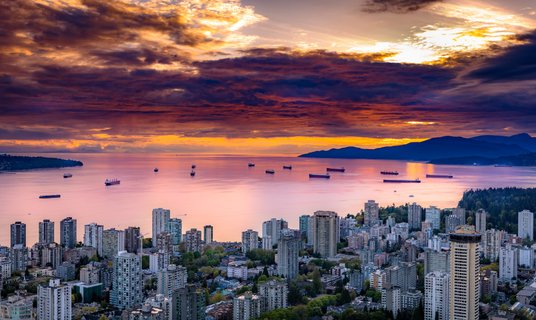 Kanada Reise - English Bay in Vancouver am Abend